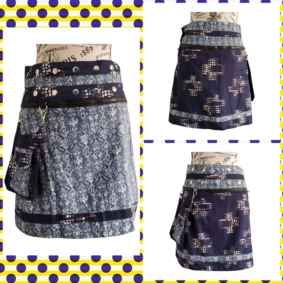 💙🌀One Size Blue Reversible Asymmetrical Wrap Mini Skirt With Snap Buttons - Picture 3 of 8